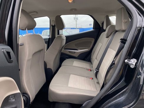 Used 2021 Ford EcoSport S image 9