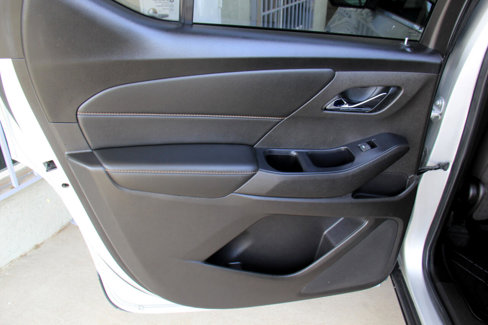 Used 2021 Chevrolet Traverse LS image 21