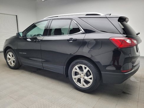 Used 2019 Chevrolet Equinox LT image 3