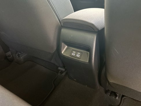 Used 2024 Toyota Corolla LE image 23