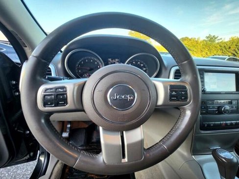 Used 2012 Jeep Grand Cherokee Laredo image 12