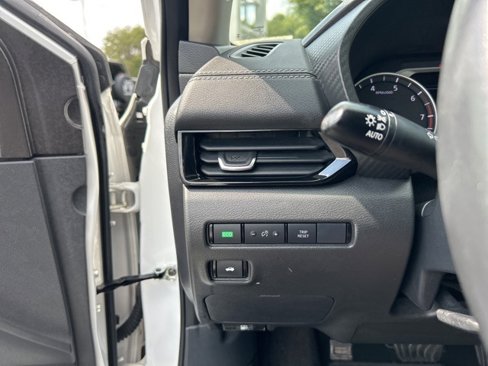 Used 2023 Nissan Sentra SV w/ All-Weather Package image 24