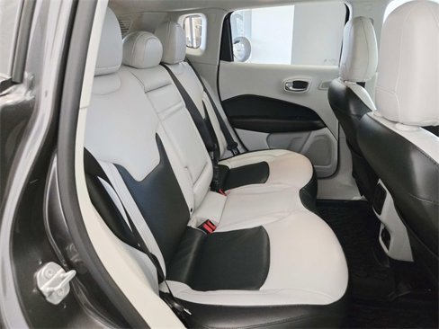 Used 2019 Jeep Compass Limited w/ Safety & Security Group image 12