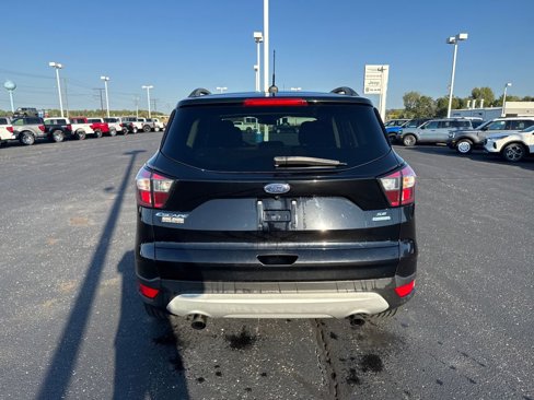 Used 2018 Ford Escape SE image 4