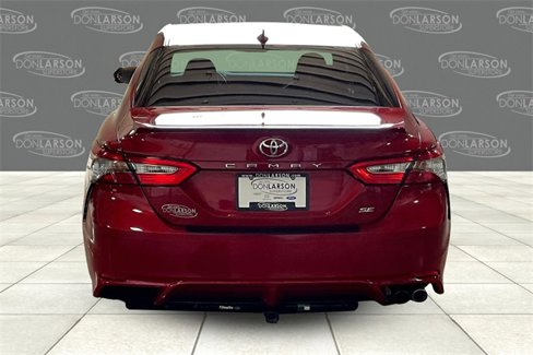 Used 2019 Toyota Camry SE image 6