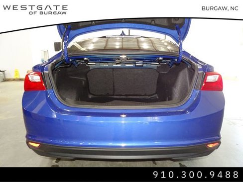 Used 2023 Chevrolet Malibu LT image 10