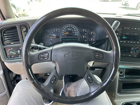 Used 2003 Chevrolet Suburban LT w/ LT Preferred Equipment Group image 23