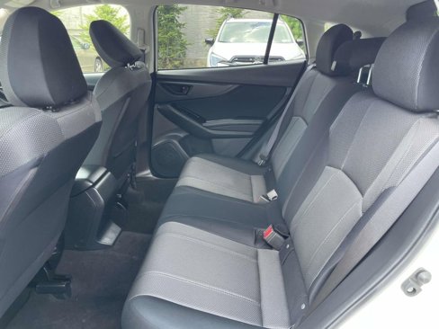 Used 2021 Subaru Crosstrek 2.0i image 8