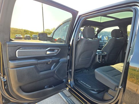 Used 2019 RAM 1500 Big Horn image 26