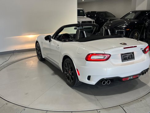 Used 2017 FIAT 124 Spider Abarth image 15