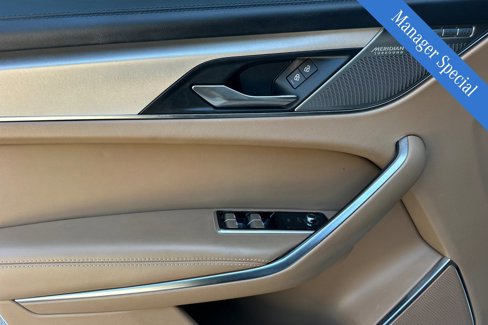 Used 2022 Jaguar F-PACE S image 23