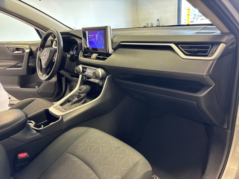 Used 2024 Toyota RAV4 XLE image 35
