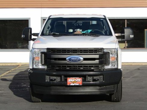 Used 2019 Ford F250 XL w/ Power Equipment Group image 7