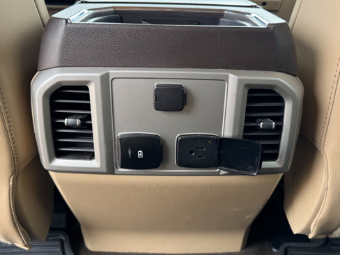 Used 2018 Ford F150 Lariat image 10
