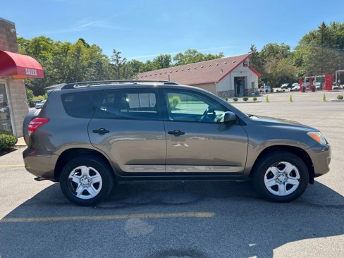 Used 2010 Toyota RAV4 4WD image 4
