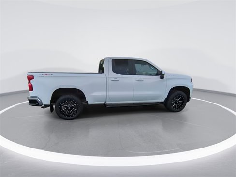 Used 2019 Chevrolet Silverado 1500 LT w/ All-Star Edition image 9