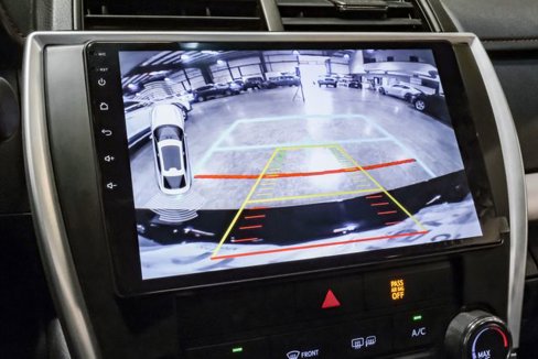 Used 2017 Toyota Camry SE image 30
