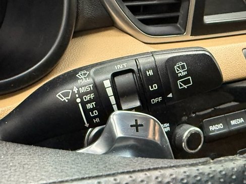 Used 2018 Kia Sportage SX image 13