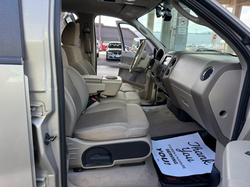 Used 2007 Ford F150 XLT image 22