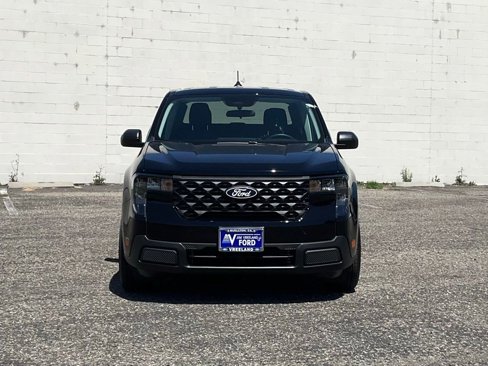 New 2025 Ford Maverick XL image 9