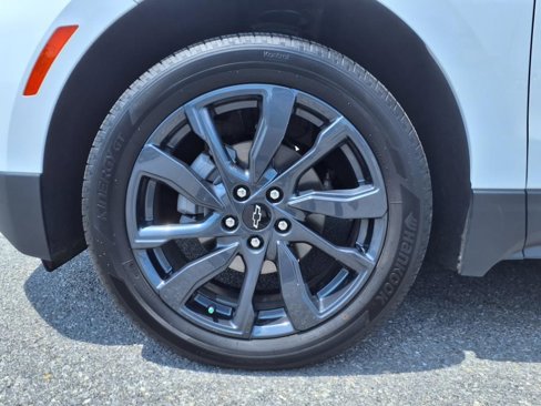 Used 2024 Chevrolet Equinox RS w/ RS Leather Package image 10