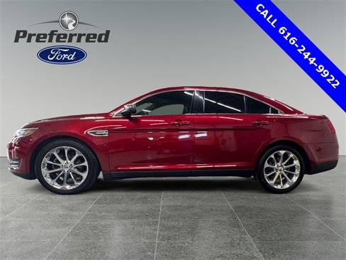 Used 2018 Ford Taurus Limited image 3