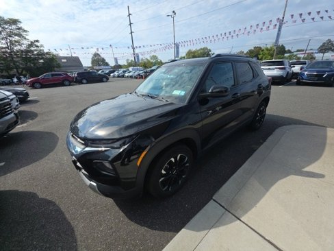 Certified 2023 Chevrolet TrailBlazer LT w/ Convenience Package image 1