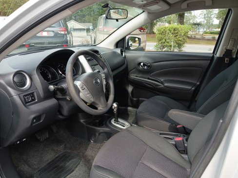 Used 2019 Nissan Versa SV image 17