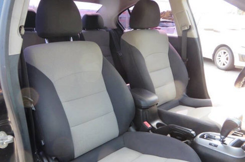 Used 2013 Chevrolet Cruze LS image 40
