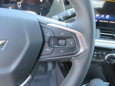 New 2025 Chevrolet Trax LT w/ Driver Confidence Package image 19