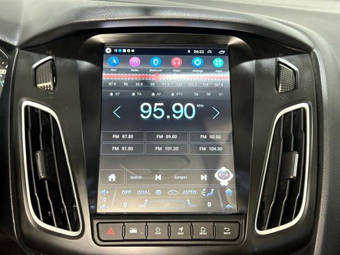 Used 2013 Ford Focus SE image 17