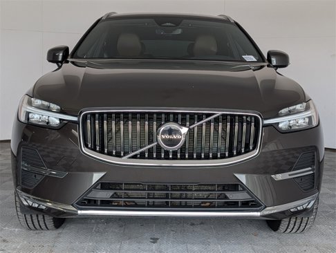 Used 2022 Volvo XC60 B5 Inscription w/ Protection Package Premier image 3