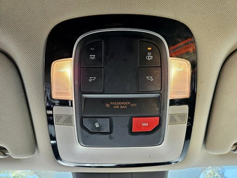 Used 2023 Hyundai Santa Fe SEL image 23