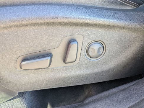 Used 2016 Kia Sorento EX image 16