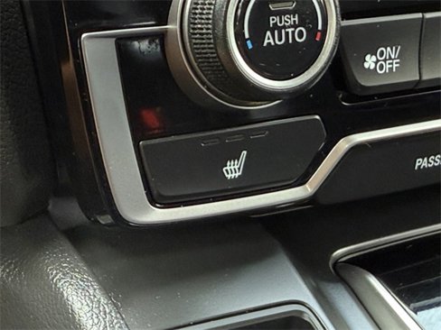 Used 2019 Honda CR-V Touring image 28