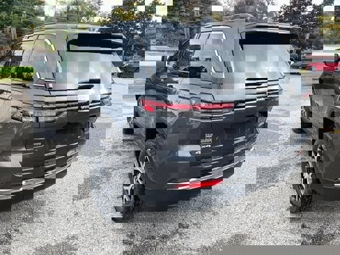 New 2025 Jeep Grand Cherokee Limited w/ Trailer Tow Package image 7