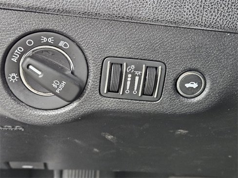 Used 2022 Chrysler 300 S image 24
