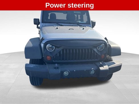 Used 2013 Jeep Wrangler Unlimited Sport w/ Dual Top Group image 9