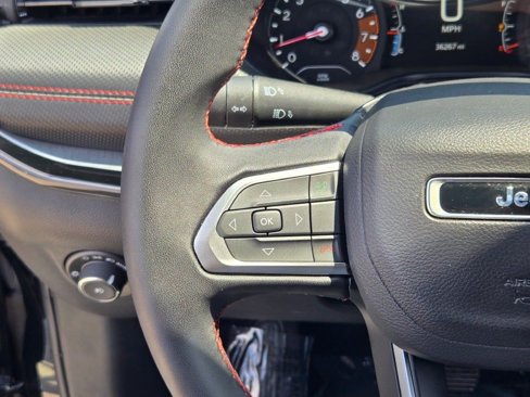 Certified 2024 Jeep Compass Trailhawk image 27