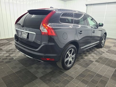 Used 2015 Volvo XC60 T6 image 11