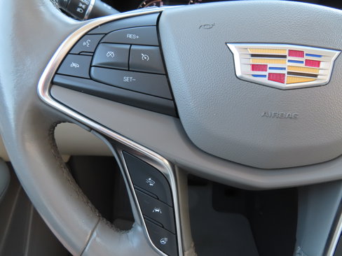 Used 2019 Cadillac XT5 Premium Luxury image 23