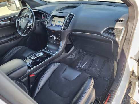 Used 2020 Ford Edge ST w/ Cold Weather Package image 29