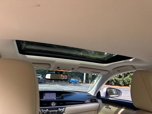 Used 2013 Lexus ES 350 image 4