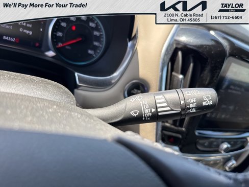 Used 2022 Chevrolet Traverse LT image 20