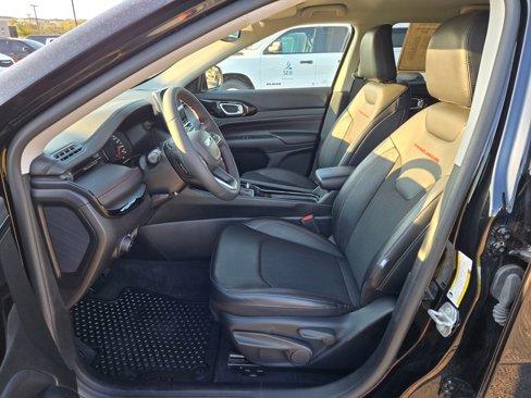Used 2022 Jeep Compass Trailhawk image 15