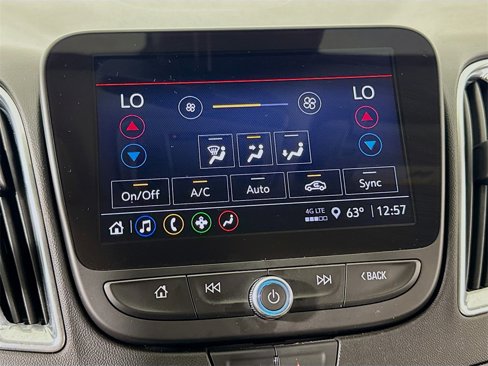 Used 2021 Chevrolet Malibu LT image 29