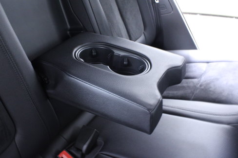 Used 2017 Porsche Macan image 16