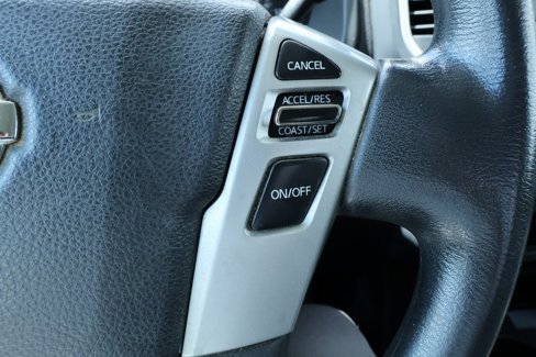 Used 2017 Nissan Titan S image 10