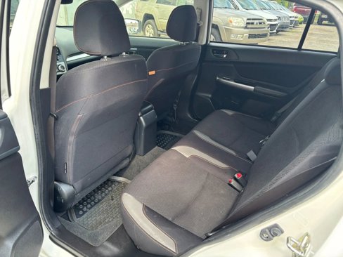 Used 2016 Subaru Crosstrek 2.0i Premium w/ Moonroof Package image 16