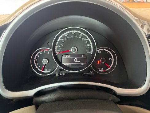 Used 2014 Volkswagen Beetle 1.8T image 23